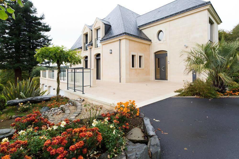 Bed and Breakfast Le Domaine Des Chevaliers De Malte Villedieu-les-Poëles Esterno foto
